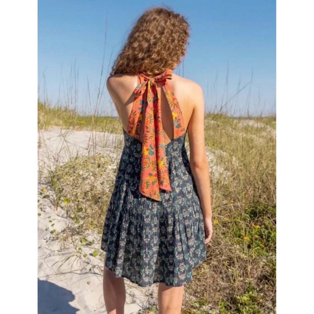 NWT Natural Life Halter Mini Dress Navy Coral Green Floral Neck Tie Back M‎